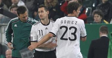 Gomez Siap Bersaing Dengan Klose Menjadi Striker Jerman
