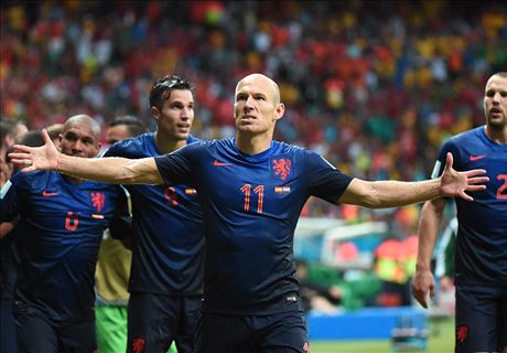 Video Gol: Spanyol 1-5 Belanda (Piala Dunia 2014)