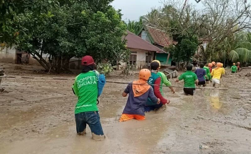 Tim Dompet Dhuafa Sulsel