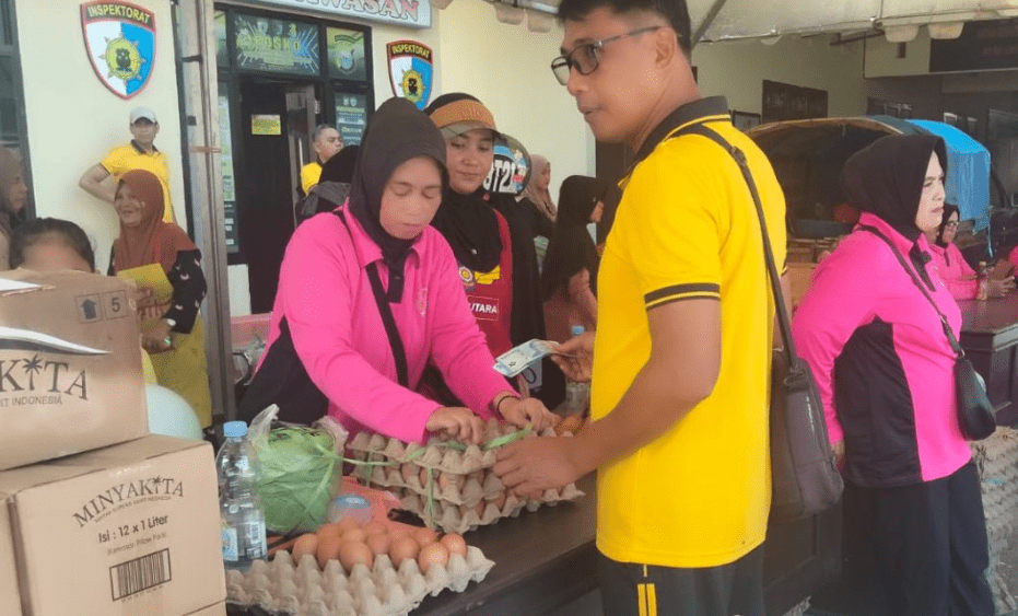 Sambut Hari Bhayangkara ke-80, Polres Luwu Utara Gelar Pasar Murah untuk Masyarakat