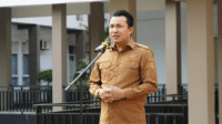 Bupati Luwu Utara Imbau ASN Aktifkan IKD dan Gunakan Pelat Nomor Kendaraan Daerah Bupati Luwu Utara Imbau ASN Aktifkan IKD dan Gunakan Pelat Nomor Kendaraan Daerah